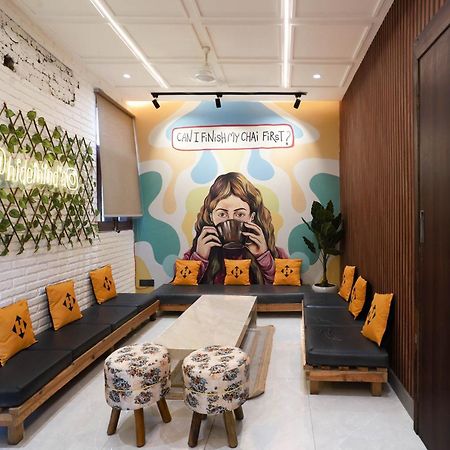 Hide-In Hostel Delhi Ню Делхи Екстериор снимка