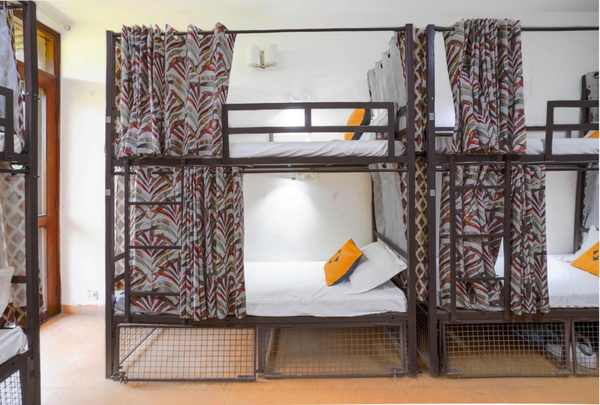 Hide-In Hostel Delhi Ню Делхи Екстериор снимка