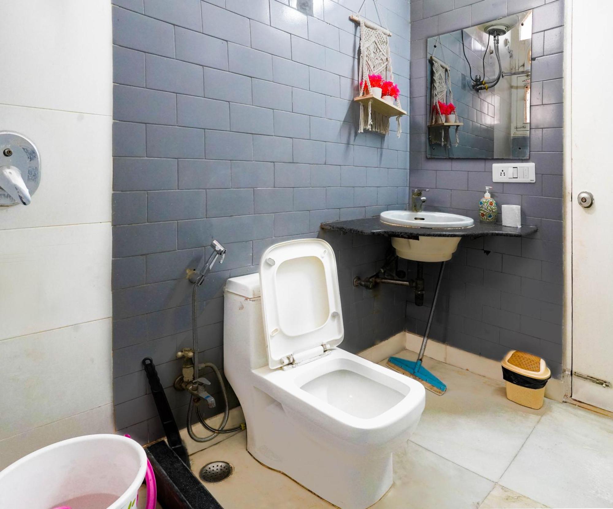 Hide-In Hostel Delhi Ню Делхи Екстериор снимка
