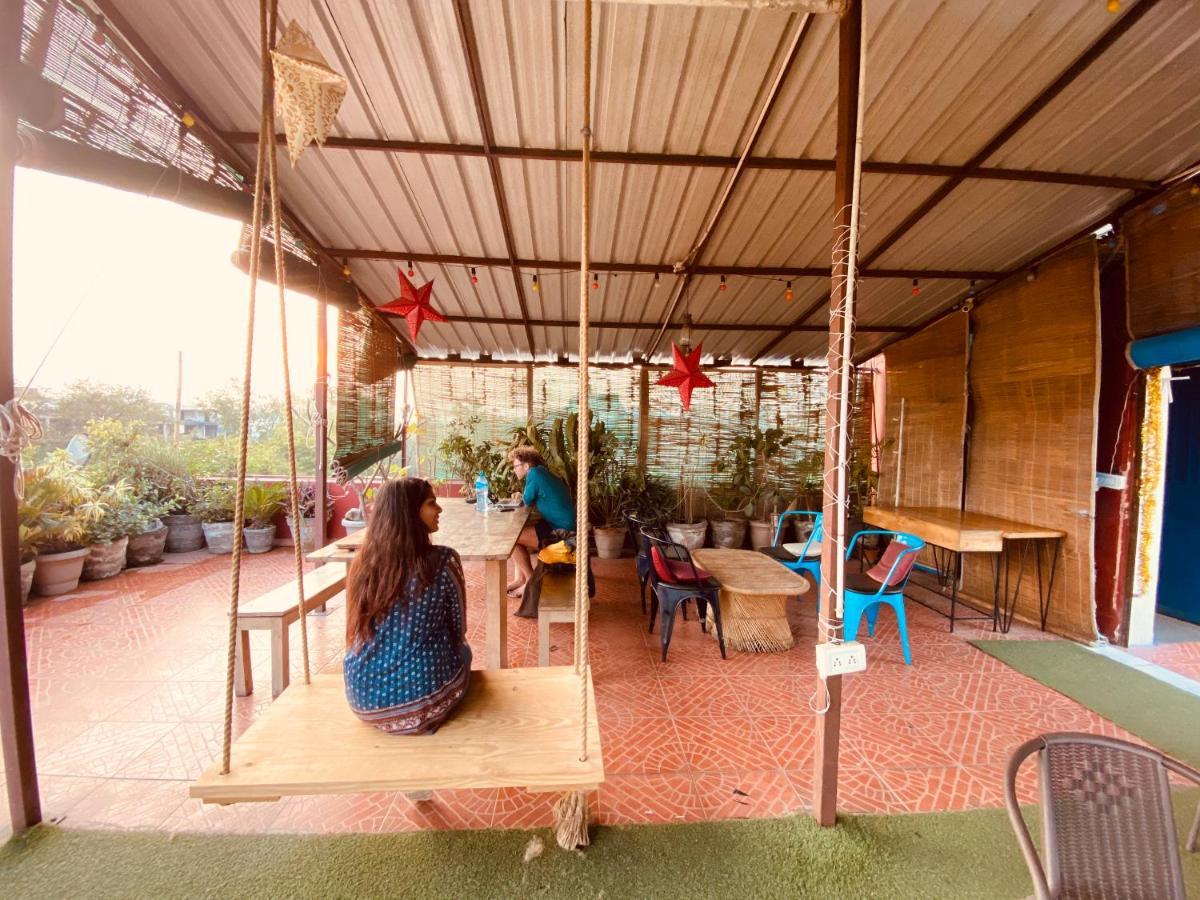 Hide-In Hostel Delhi Ню Делхи Екстериор снимка